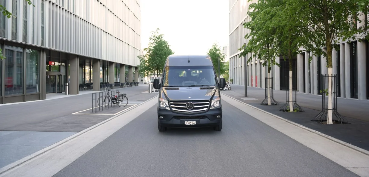 mercedes 13-seat sprinter transfer