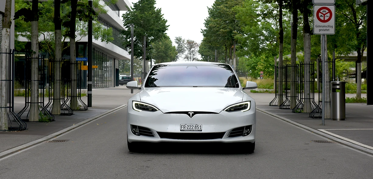 Tesla S transfer