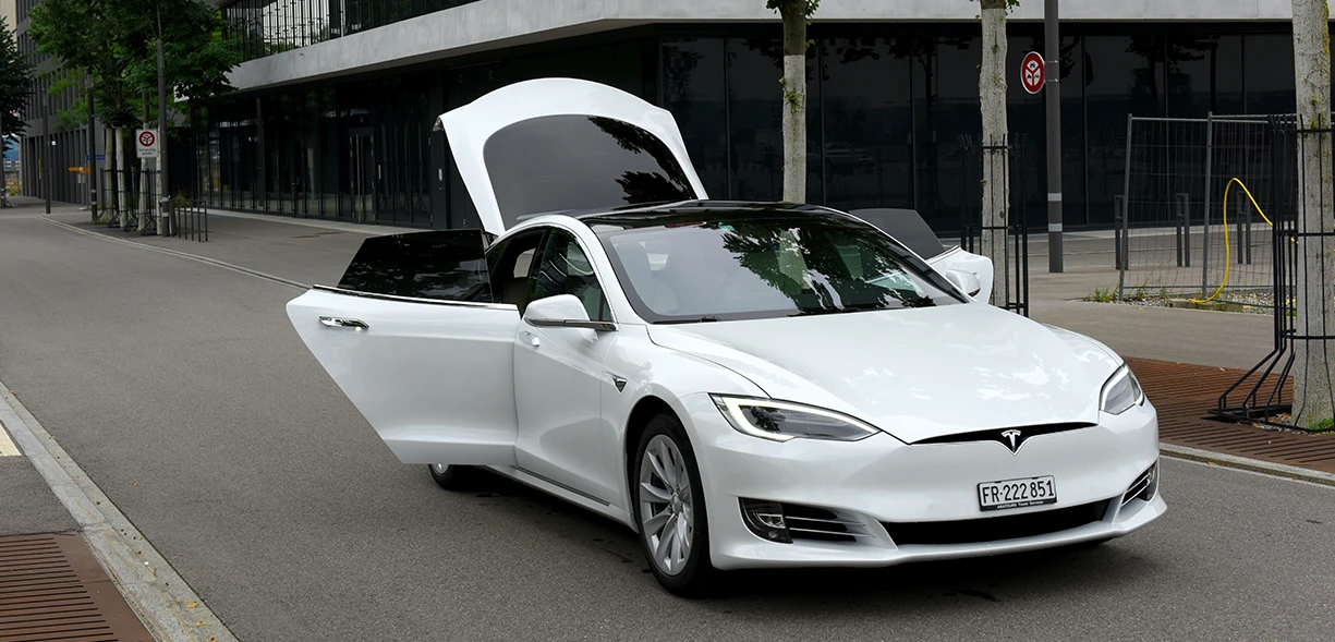 Tesla S transfer