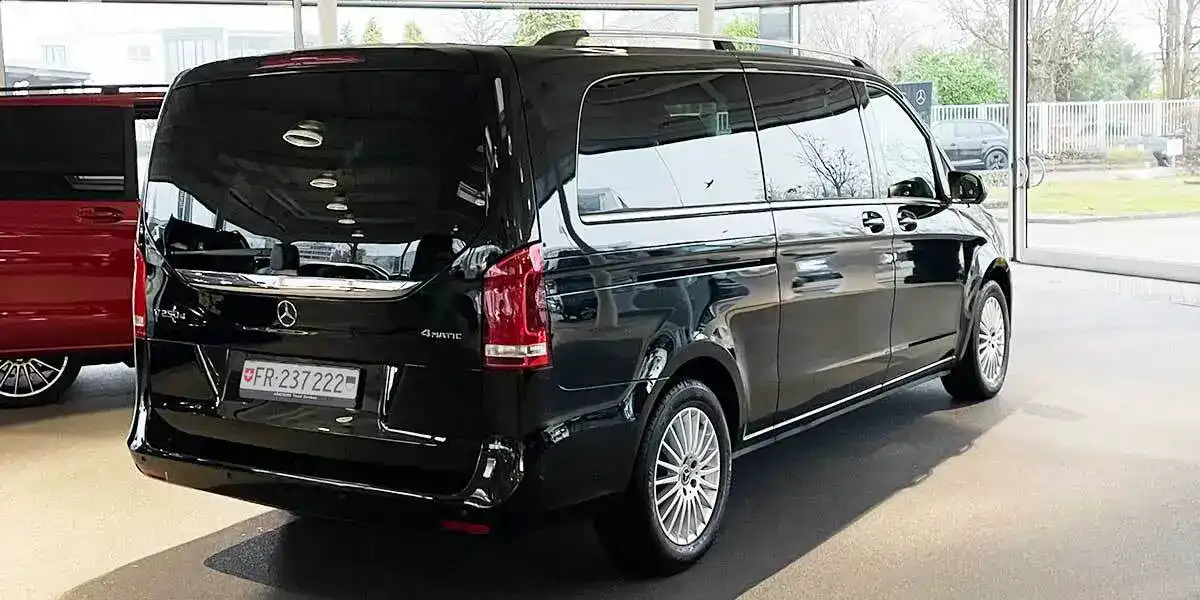 mercedes black V-class transfer