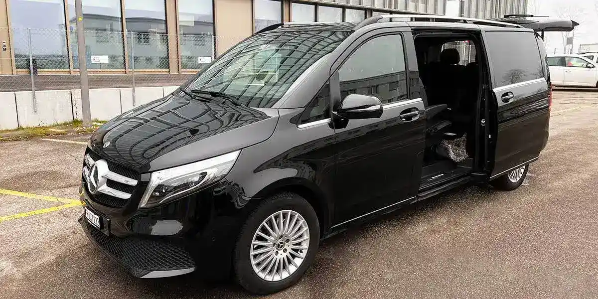 mercedes black V-class transfer