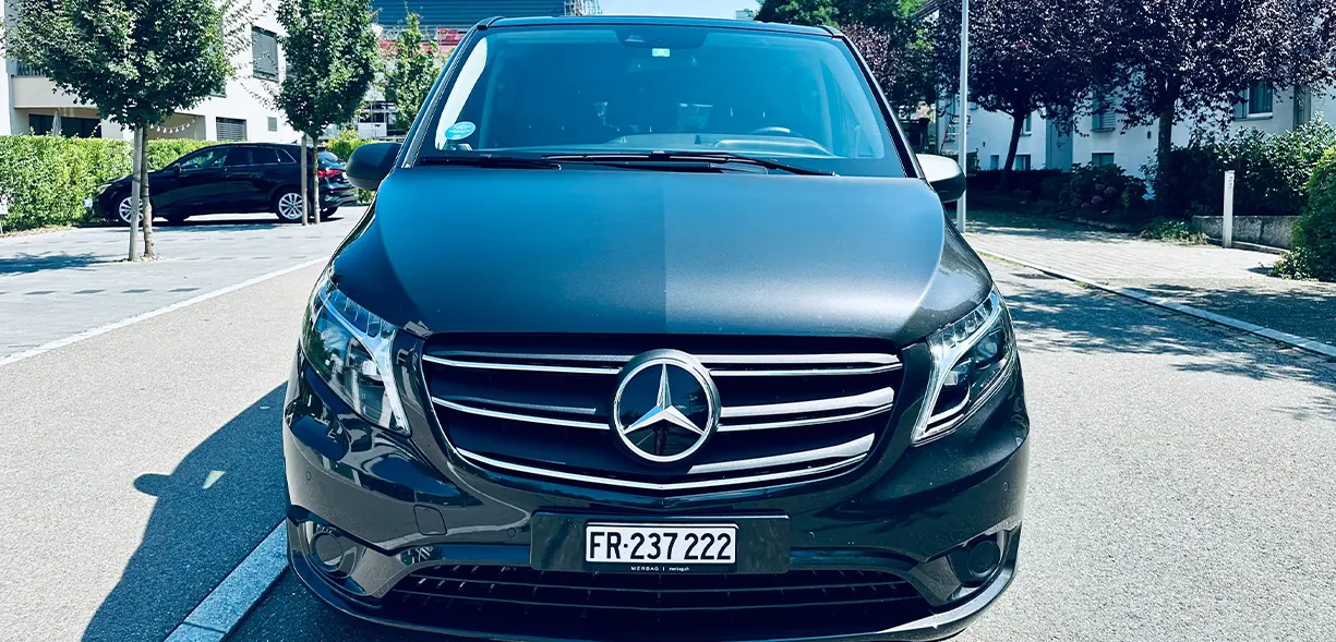 mercedes white minivan transfer